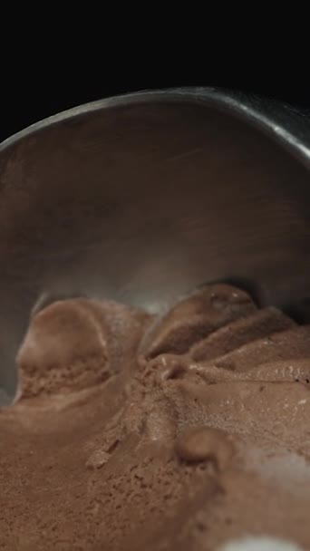 Vidéo Verticale Cuillère Crème Glacée Glisse Sur Différentes Couleurs Crème — Video