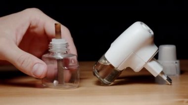 Boş böcek kovucu şişesi, elektrikli sivrisinek kovucu için yedek şarjör..