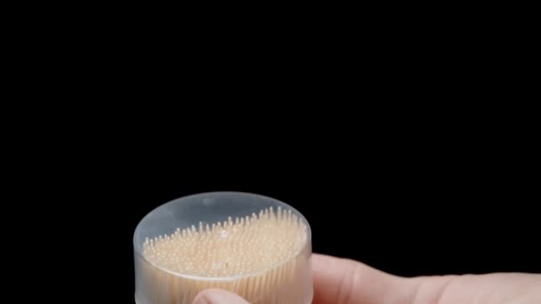 View Toothpicks Fall One One Container Table Dalam Bahasa Inggris — Stok Video