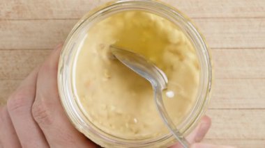 Fıstık Ezmeli Doğal Fıstık Ezmesi, Üstte Yağ, Karıştırılmalı.