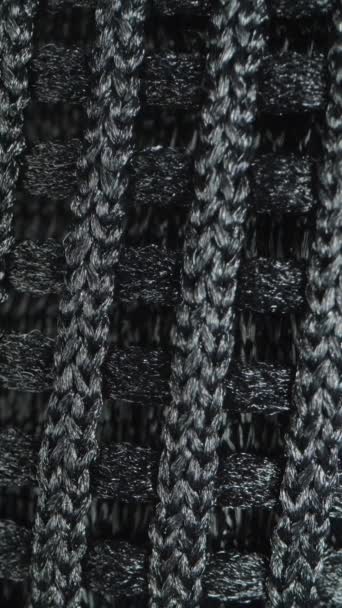 よい換気を提供する網の黒い生地のテクスチャ 堅い織り ドリースライダー極端なクローズアップ — ストック動画