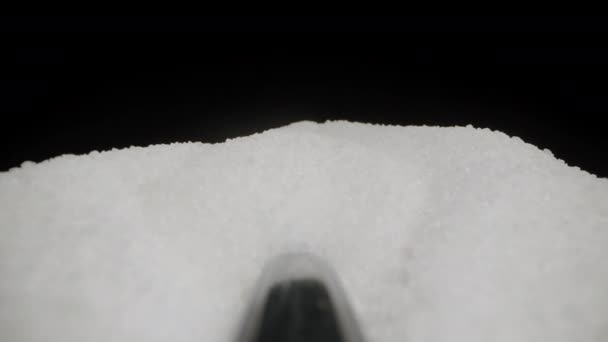 Uma Colher Removida Uma Pilha Açúcar Move Para Trás Conceito — Vídeo de Stock