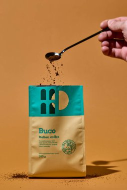 Bir paket İtalyan Buco kahvesi.