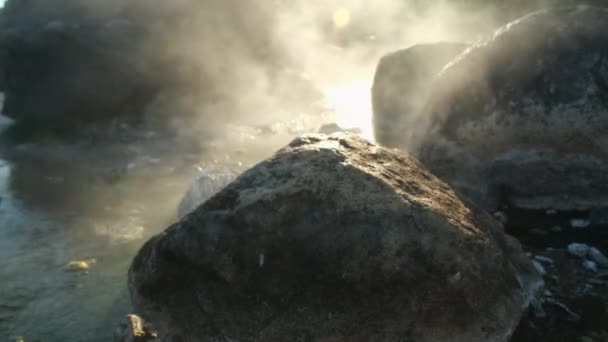 Θερμές Πηγές Και Ομίχλη Στην Ταϊλάνδη Πρωινό Φως Του Ήλιου — Αρχείο Βίντεο