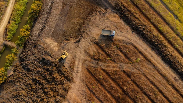 Aerial View Wheel Loader Excavator Backhoe Loading Sand Heavy Earthmover — Fotografia de Stock