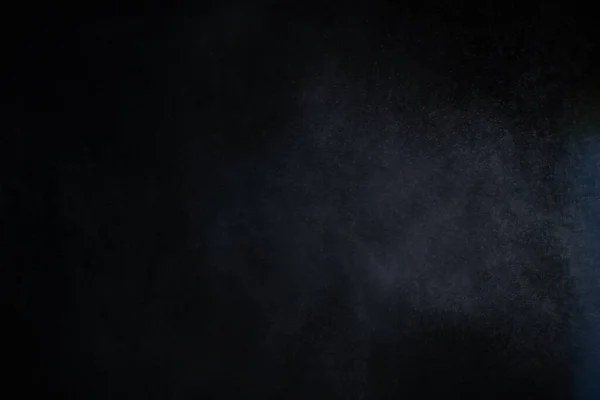 Water Spray Stof Donkere Achtergrond Spuitende Nevel Effect Geïsoleerd Zwarte — Stockfoto
