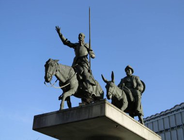 Brüksel 'deki Don Kişot ve Sanço Panza Anıtı