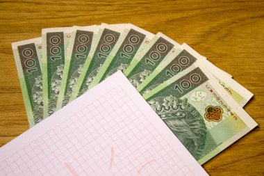 Çeşitli Polonya zloti paraları yakın plan. Polonya 'nın ulusal para birimi