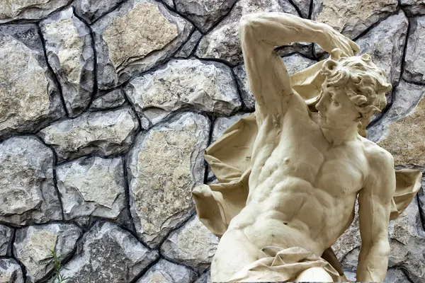 Titanyum. Yunan mitolojisi. Güç, estetik, tarih.