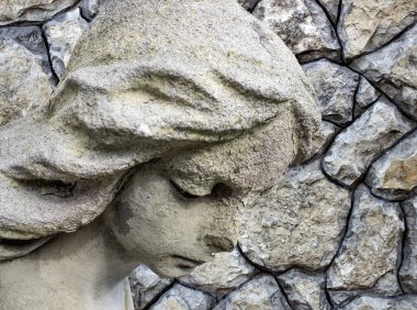 Büyük kanatları ile güzel melek. Koruyucu melek. Melek savior