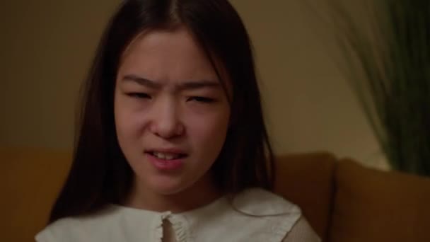Asian Girl Psychologist Talking Mental Problems Psychotherapy — Vídeos de Stock