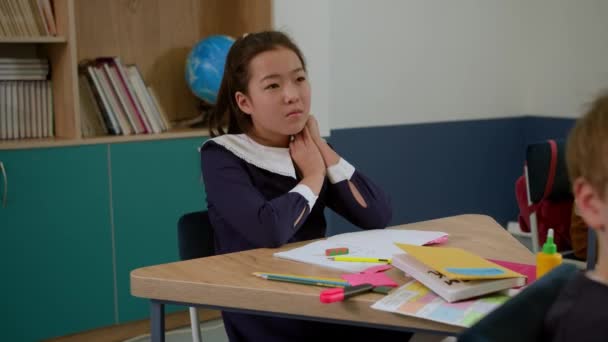 Elementary School Class Children Communicate Teacher Answering Various Questions — Stock Video