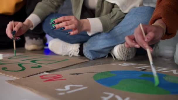Group Young People Draw Posters Protest Environmental Pollution — Vídeo de Stock