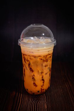 Tay çayı, buzlu buzlu buzlu buzlu çay sağlıklı bir süt içeceğidir..