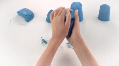 ASMR kabartma tozu ezmesi. Çok tatmin edici ve rahatlatıcı kabartma tozu ASMR videosu. ASMR ses. SMR Kabartma Soda Ezici Düzenleme.