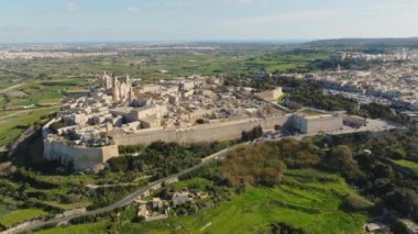 Mdina şehrinin havadan görünüşü, Malta 'nın eski başkenti