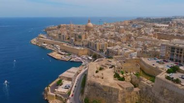 Valletta 'nın insansız hava aracı görüntüsü - Malta adasının başkenti