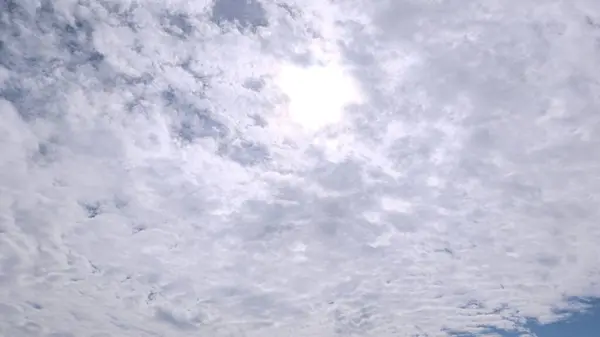 Yağmurdan Önce Dramatik Bulutlar