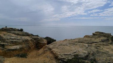 Rocky Koyu 'nda Bulutlu Huzur