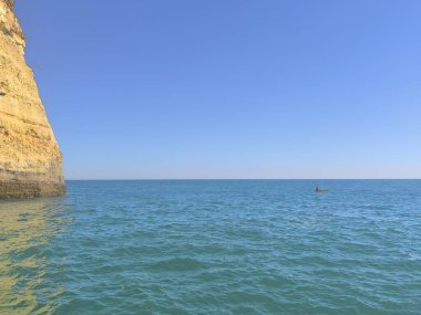 Rocky Foreground Dramatik Deniz Burnu ve Rocky Fronground