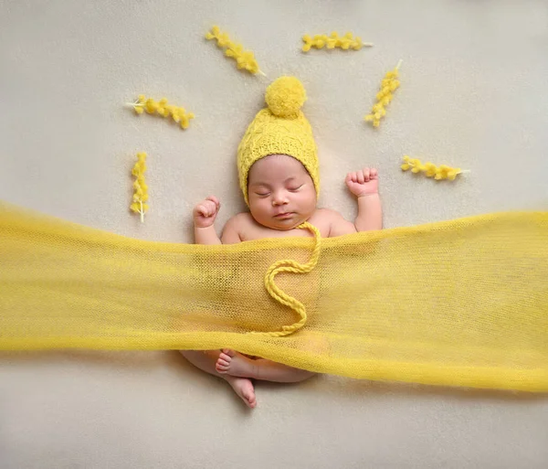 Sød Lille Nyfødt Baby Pige Smuk Indretning Antourage - Stock-foto