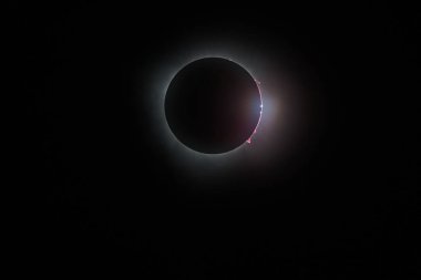 8 Nisan 2024 Teksas yakınlarındaki Toplam Güneş tutulması.