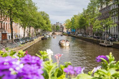 Amsterdam 'daki Herengracht kanalı 27 Mayıs 2024 tarihinde Hollanda' da görüldü..
