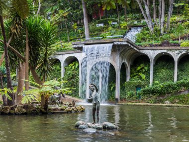 Madeira 'nın Funchal yakınlarındaki Monte Palace Gardens' ta 31 Temmuz 2024 'te çekilmiş su akıntısı figürü.