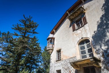 Villa de Vecchi, 9 Nisan 2025 'te Yunanistan' ın Rodos adasındaki Profitis Ilias Dağı 'nda görülen İtalyan diktatör Benito Mussolini' nin tatil evi..