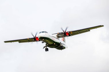Logan Air ATR 72-600 7 Haziran 2025 'te Liverpool John Lennon Havaalanı' na yaklaşıyor..