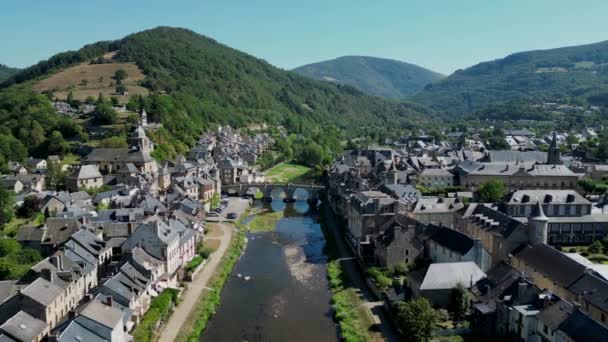 Francia Aveyron Vista Aérea Saint Geniez Dolt Pueblo Medieval Orillas — Vídeos de Stock