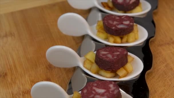 Przykład Black Pudding Buttered Canded Apple Wysokiej Jakości Materiał — Wideo stockowe