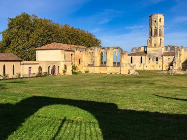 Abbey de la Sauve-Majeure, Santiago de Compostela rotası, Fransa, UNESCO. Yüksek kalite fotoğraf