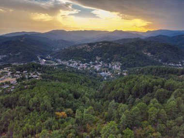 Val les Bains yakınlarındaki kırsal alan, Ardeche, Fransa, Avrupa. Yüksek kalite fotoğraf