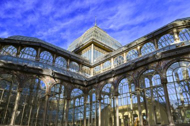 Madrid, İspanya - 18 Kasım 2023, Palacio de Cristal Panorama, Glass Palace, Madrid, Buen Retiro Park, İspanya. Yüksek kalite fotoğraf