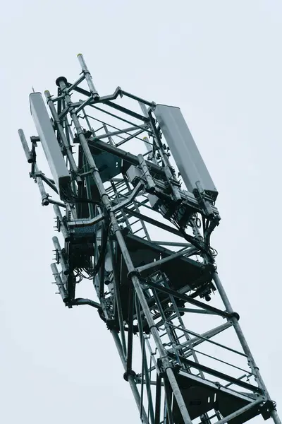 Implementación Red Colocar Antenas Mástil Teléfono Móvil Atmósfera Invernal Francia — Foto de Stock