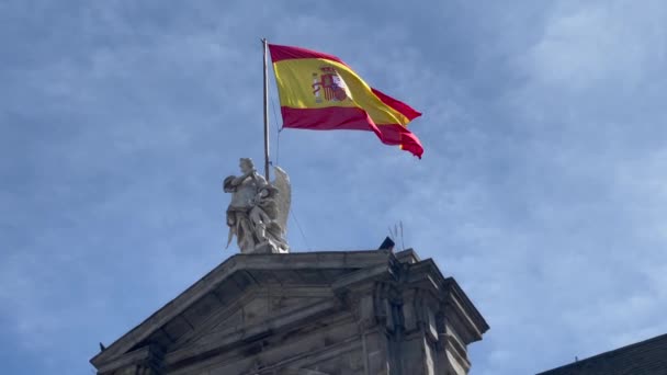 Slow Motion Close View Spain Flag Waving Wind Madrid High — Stock Video