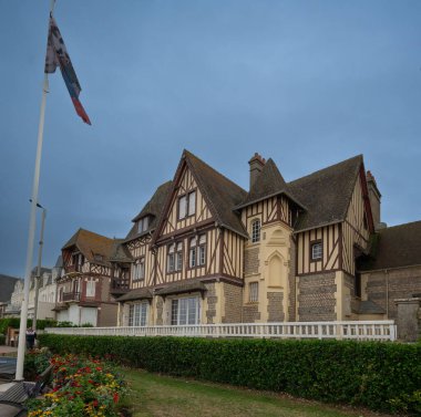 Kumarhane Bahçeli Grand Hotel de Cabourg. Yüksek kalite fotoğraf