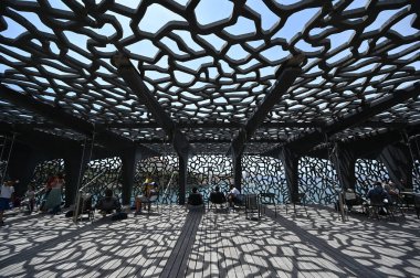 MARSEILLE, FRANCE - Haziran 2024: Avrupa ve Akdeniz Medeniyetleri Müzesi, MuCEM. Yüksek kalite fotoğraf