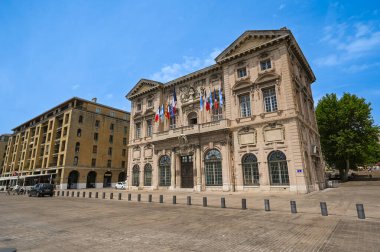 Marsilya, Fransa - Haziran 2024 Marsilya 'daki tarihi Hotel de Ville de Marsilya belediye binası, yüksek kaliteli fotoğraf