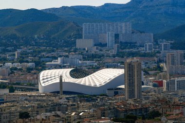 Marsilya, Fransa - Haziran 2024 - Stade Velodrome, Marsilya 'da Orange Velodrome olarak bilinir. Olympique de Marseille futbol kulübüne ev sahipliği yapar. Yüksek kalite fotoğraf