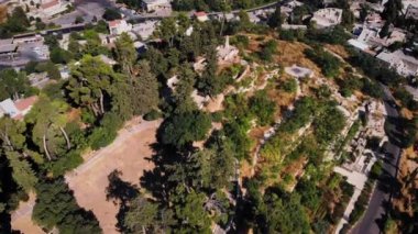 Zefat 'ın eski Haçlı Kalesi üzerindeki İHA görüntüleri