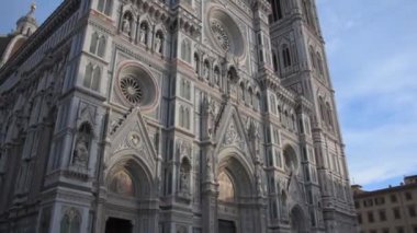Giotto 'nun çan kulesiyle Floransa Katedrali manzarası