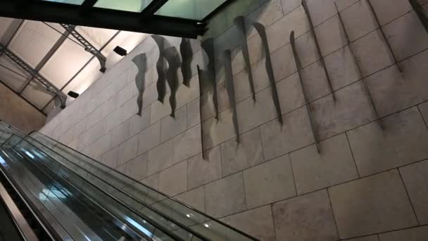 Эскалатор Торговом Центре Лиссабоне — стоковое видео