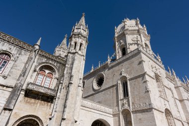 Jernimos Manastırı Lizbon 'un Belm mahallesinde yer almaktadır.