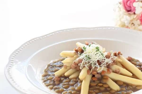 zamponlu ve mercimekli yemek