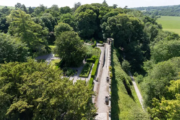 Blarney Kalesi etkileyici bir ortaçağ İrlanda kalesidir.
