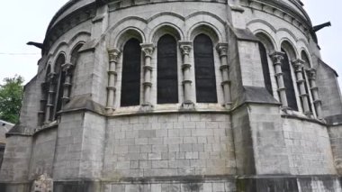 Blarney Kalesi etkileyici bir ortaçağ İrlanda kalesidir.