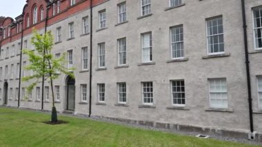 Tipik Dublin İrlanda mimarisi