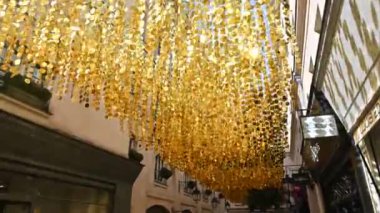 Paris 'teki kraliyet köyü.